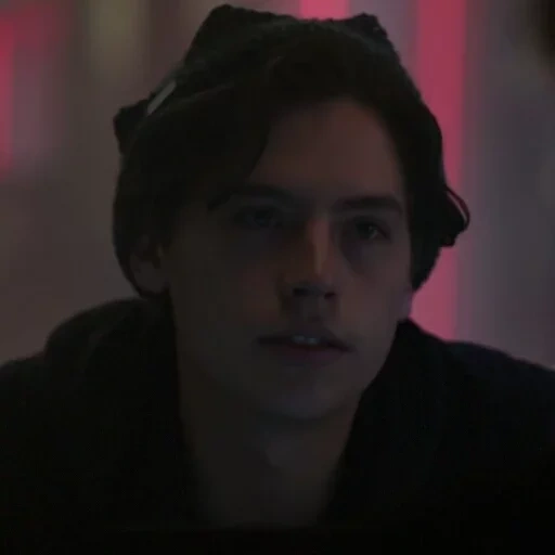 jaghead, sund dylan cole, riverdale cole juro, cole esta guiñando el tipo, cole sund riverdale lovely