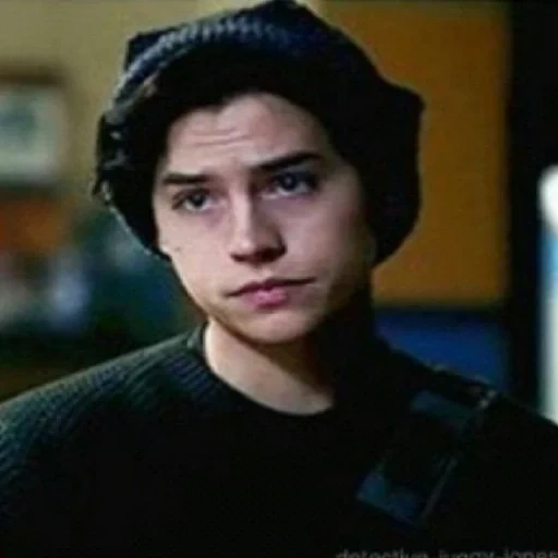 jaghhead, riverdale, jagger hed jones, cole sprouse riverdale, jaghhead jones riverdale