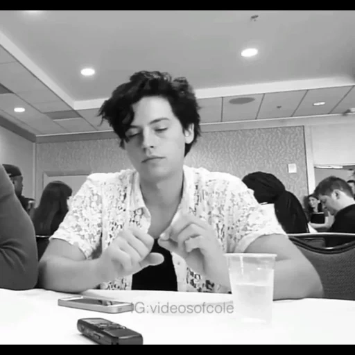 ragazzo, le persone, attore coreano, cole sprouse riverdale, connessione a clip elastica