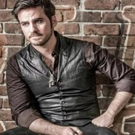 truly, vidoo, hombre, colin odonohul, killian jones estética