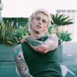 tipo, humano, jesse rutherford, colson baker 2021, chicos tatuados