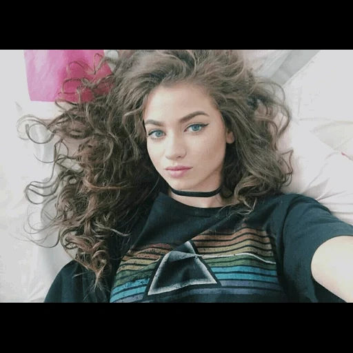 dytto, chica, mujer, chicas inteligentes, courtney kelly dito