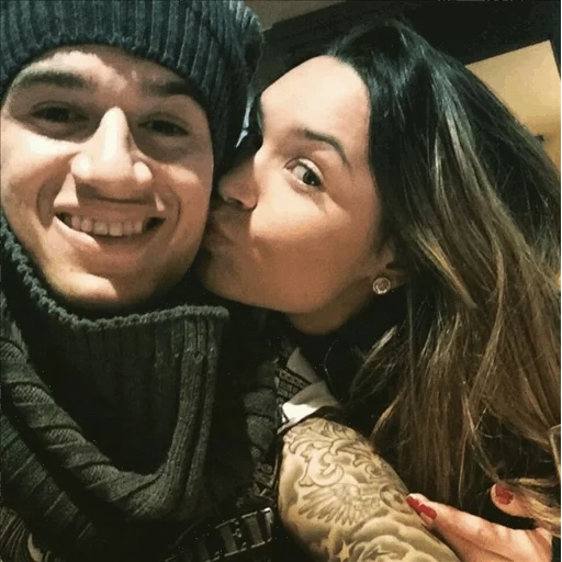 mujer joven, vida secreta, aine coutinho, familia coutino, philippe coutinho