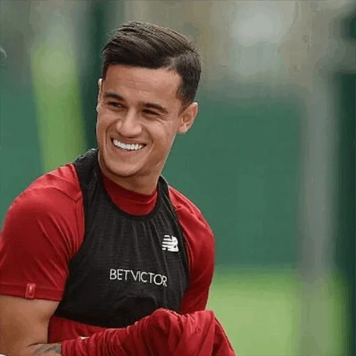 coutinho, alex coutinho, felipe coutinho, philippe coutinho lächelt, alberto moreno coutinho