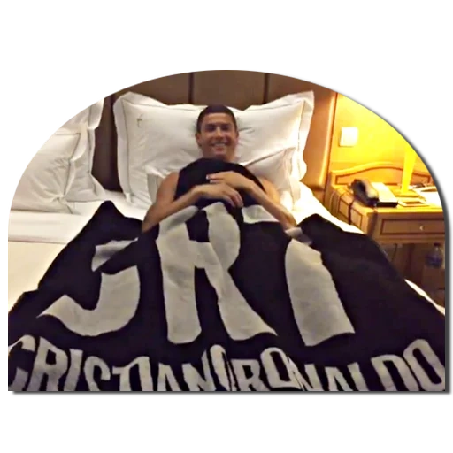 роналдо, криштиану роналду, cristiano ronaldo jr, криштиану роналду спит, постельное белье криштиану роналду