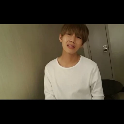 bts v, teihen, kim tae-hyun, taehyung bts, die bangtan boys