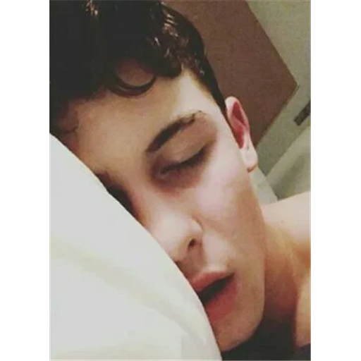 guy, boy, sean mendes, lovely guys, sean mendes sleeps