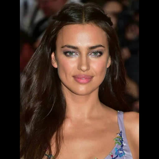 secouer, irina shayk, shake kanye west, irina shayk bradley, bradley cooper irina shayk