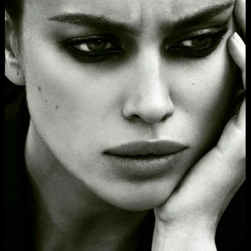 vogue, young woman, irina shayk, vogue russia, emily ratazhkovsky