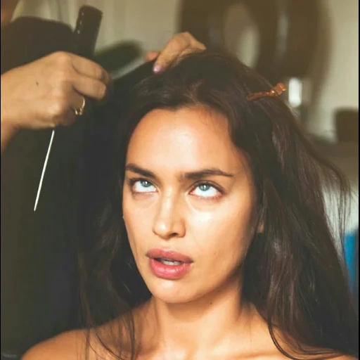 secouer, irina shayk, roi arthur, irina secouer les cheveux, irina shayk funny similitudes