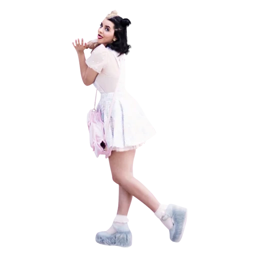 gadis, melaney martinez, mini dress putih, cry baby melanie martinez, melanie martin bellomfeng