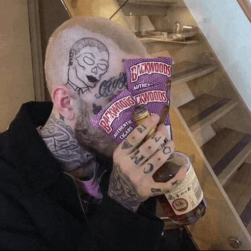 lil peep, lil pip ikone, lil peep tattoo, lil peep hellboy, gesicht gegossene pip tattoo halb