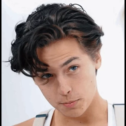 cole spruss, colsprus 2020, spruce dylan cole, dylan spruce taglio di capelli, cole sprouse riverdale