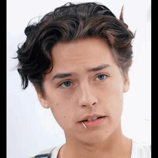 cole, gars célèbres, sund dylan cole, dylan sungish, cole sprouse riverdale