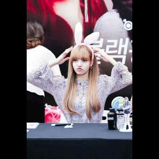 blackpink, lisa manoban, blackpink lisa, lalisa blackpink, lalisa manoban fansain