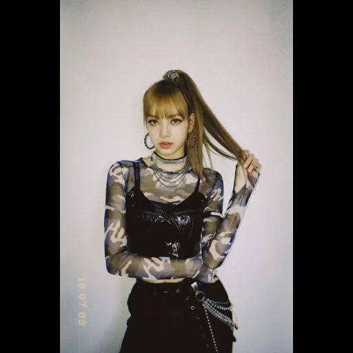 lalisa, pó preto, lisa blackpink, lalisa manoban, lisa black powder