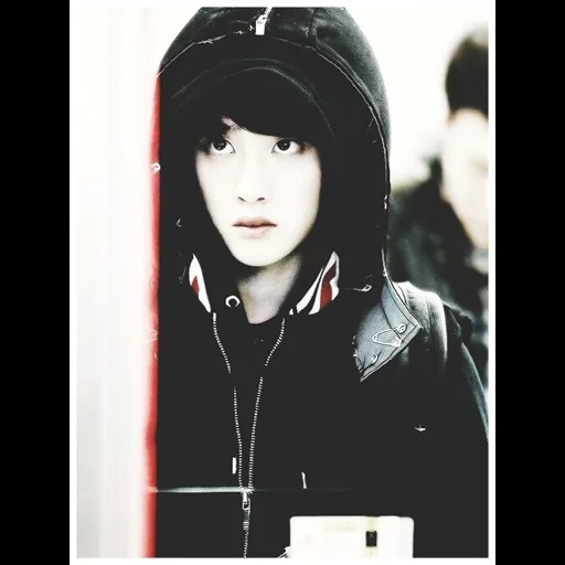 joven, baekhyun exo, jungkook bts, chico guapo, do kyungsoo loco