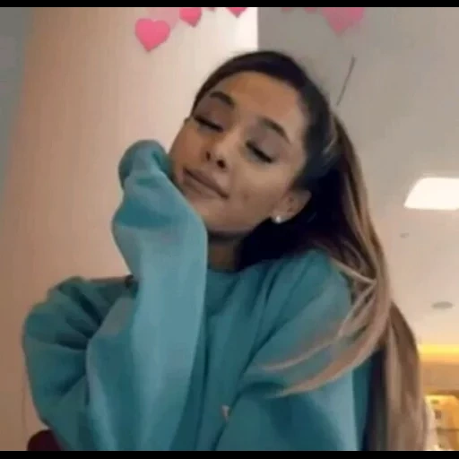 ariana, filles, people, liste de lecture, ariana grande