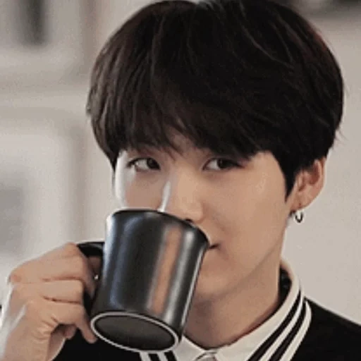 scriabin, chong guk bts, bts caffè, jungkook bts, boys di bangtan