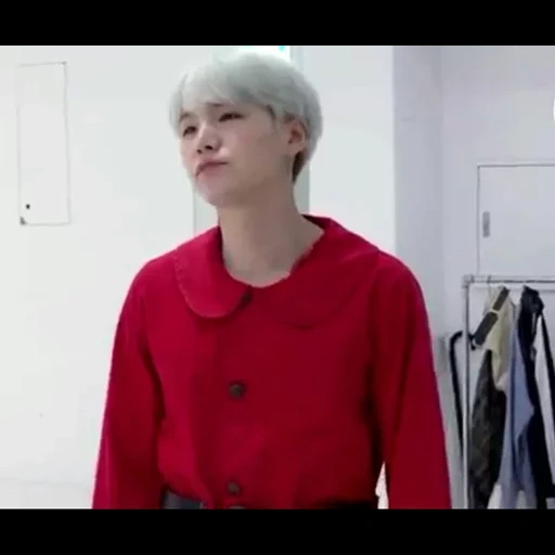 yoongi, yoongi bts, esthétique de yoongi, min yongi bts, yoongi esthétique rouge