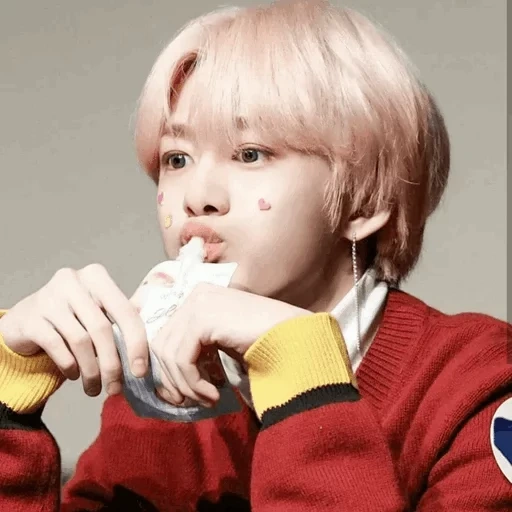 lee min hyuk, prélèvement, monsta x wonho, monsta x henvon, monsta x hyungwon