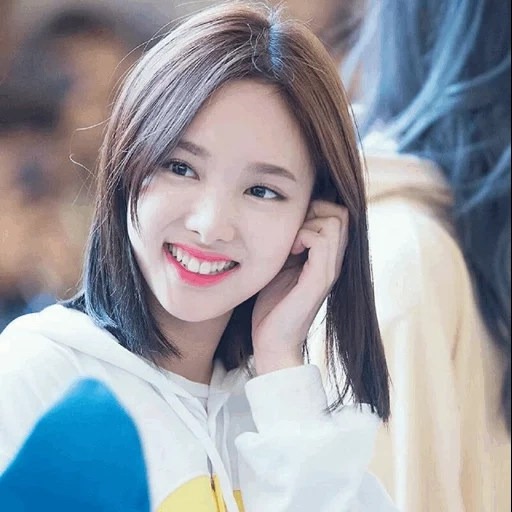 sono naun, zhou zyuy, due volte tzuyu, due volte nayeon, naen twis 2022