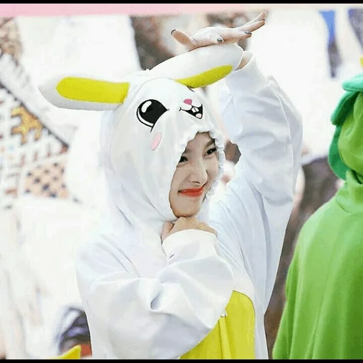 kigurumi, twice nayeon, kigurumi pajamas, kigurumi clothing, modaoji gulumi rabbit