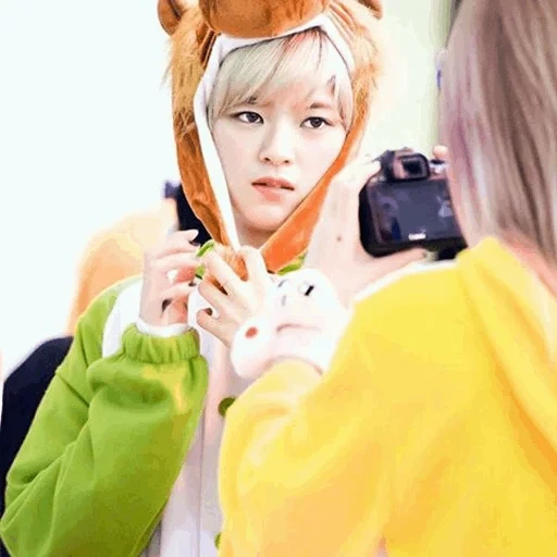 kpop, twice, ils l'ont engagé, twice members, costumes d'animaux torsadés