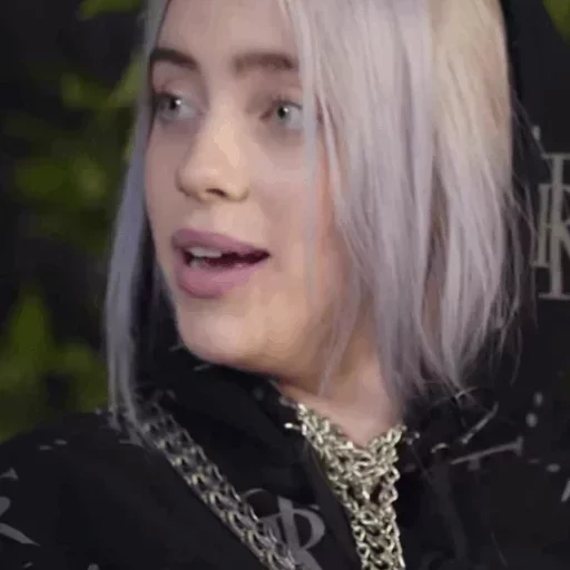 gadis, billy eilish, billie eilish, penyanyi billy eilish, biografi billy eilish