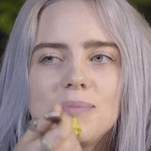 gadis, billy eilish, billy eilish, billie eilish, billy eilish tidak memakai makeup