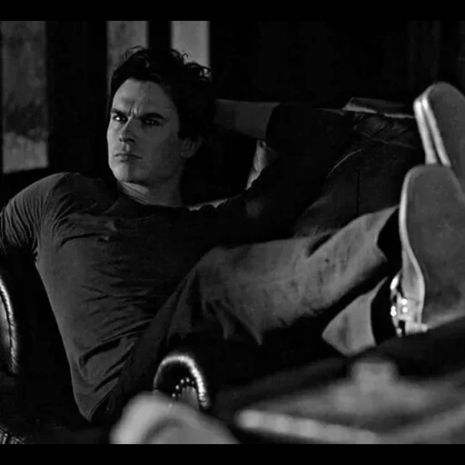 peyring, tv serie 16, ian somerholder, damon salvatore, stefan salvatore