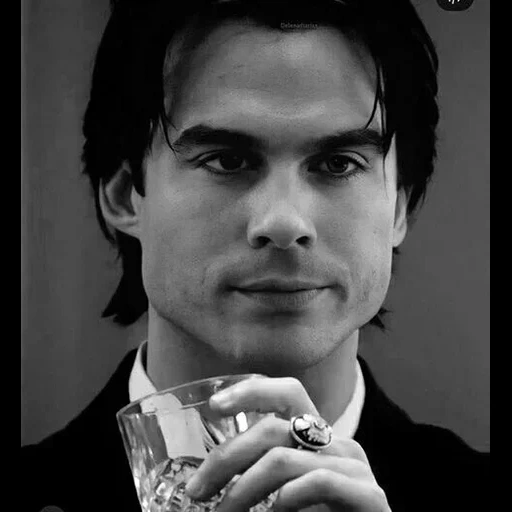 йен сомерхолдер, damon salvatore, дэймон сальватор, деймон сальваторе, деймон сальваторе бурбоном