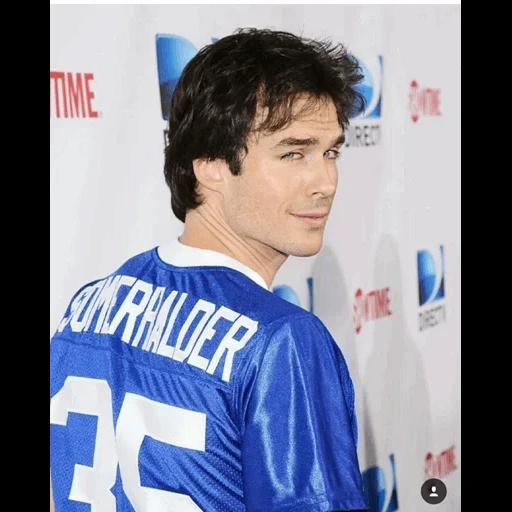 ian somerholder, damon salvatore, ian somerholder halate, ian somerholder in form eines fußballspielers, ian somerholder football uniform