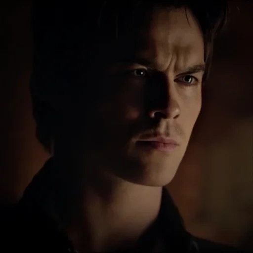 кадр фильма, damon salvatore, стефан сальваторе, деймон сальваторе, деймон сальваторе грустный