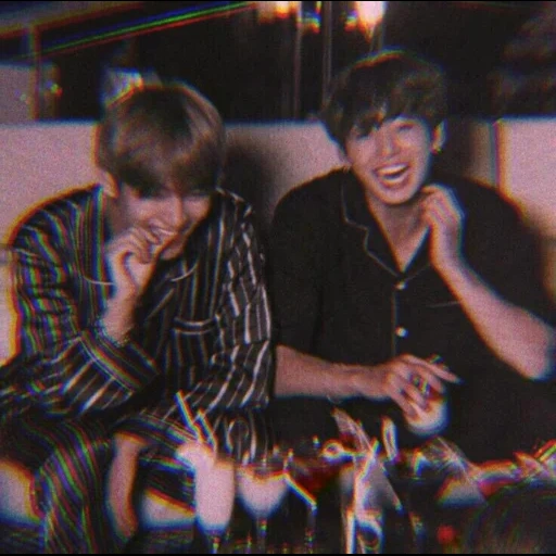 вигуки, bts vkook, hoseok bts, bts taekook, bangtan boys