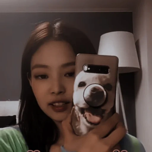 jennie, jin ji show, jenny king, jenny brink, mirror selfie