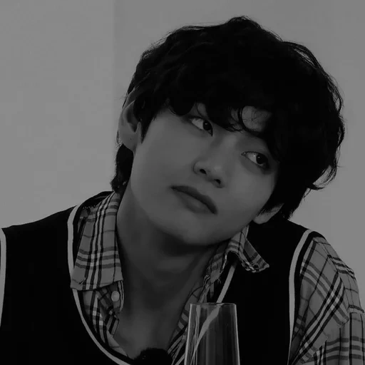 taehyung, zheng zhongguo, dorian gris, bts jungkook, fotografía de la película ikeda doma