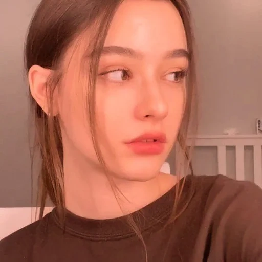 jovem, dasha taran 2020, a beleza da garota, garota linda, maquiagem natural