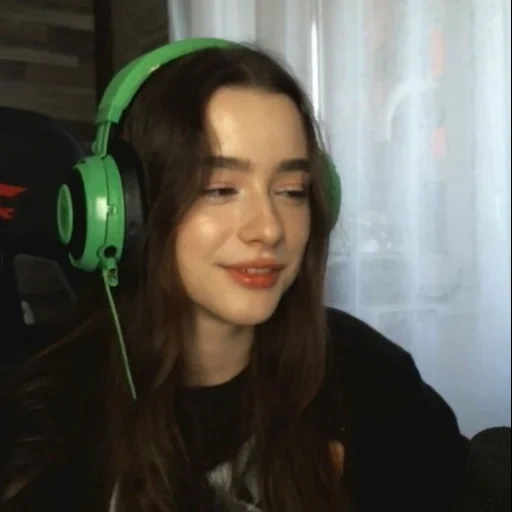 young woman, dasha taran twich, beautiful streamers, beautiful streamers, the most beautiful streamers