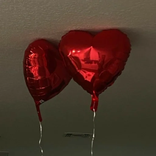 red heart, ball foil heart fushe, red balls of hearts, foil ball heart, foil hearts balls
