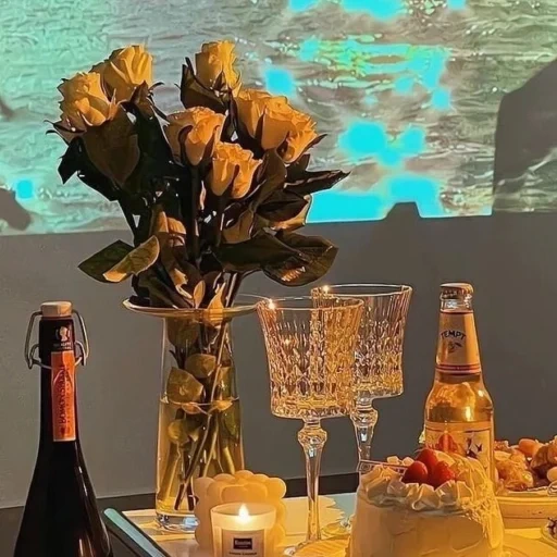 vino de flores, la viuda kliko, los objetos de la tabla, flores de champán, madame kliko champagne estética