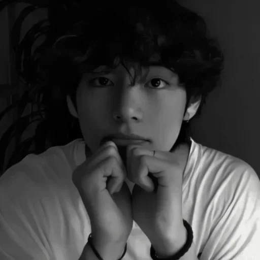 taehen, kim ta hyun, taehyung bts, meninos de bangtan, taehen curly