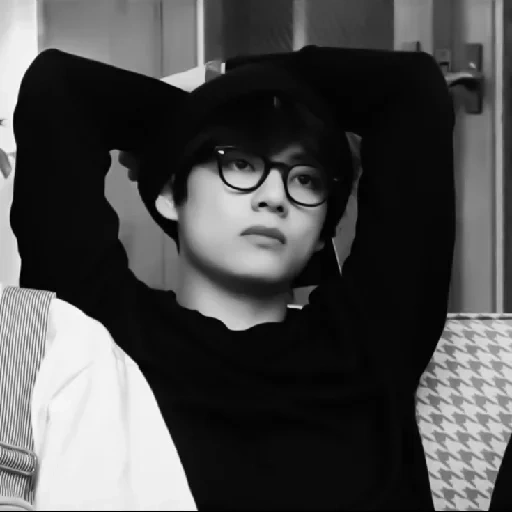 ким тэ хён, чон чонгук, taehyung kim, taehyung bts, taehyung black hair 2020