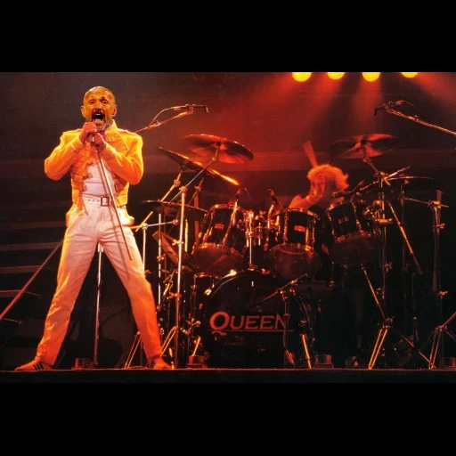 queen, мужчина, фредди меркьюри, bohemian rhapsody, queen концерт 1986