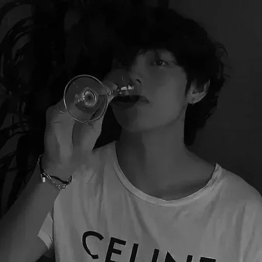 taehen kim, kim ta hyun, jung jungkook, bts thump taehen, kim taehyun boit du vin