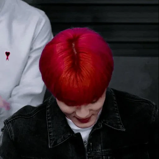 pria, rubah kpop, rambut merah, sakit kepala, sakit kepalaku