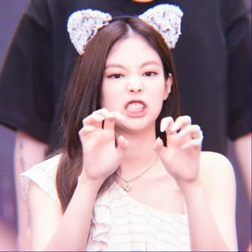 jennie, kim jennie, jenny kim, rosa negro, blackpink jennie