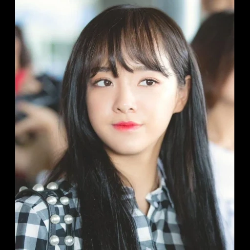 kim hyun, yooa 2021, wanita korea, potongan rambut korea, gaya rambut korea