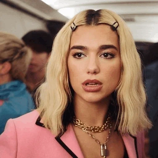 expediente, dua lipa 2022, dua lipa 2020, wikipedia rusa, dua lipa rompe mi corazón