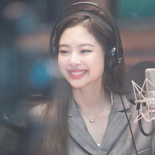 ким джису, ким дженни, blackpink jennie, kim jisoo blackpink, дженни ким день рождения